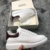 blanco nregro Alexander McQueen