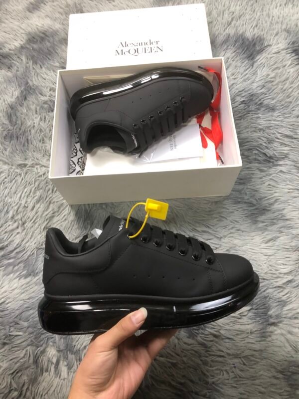 negro (2) Alexander McQueen